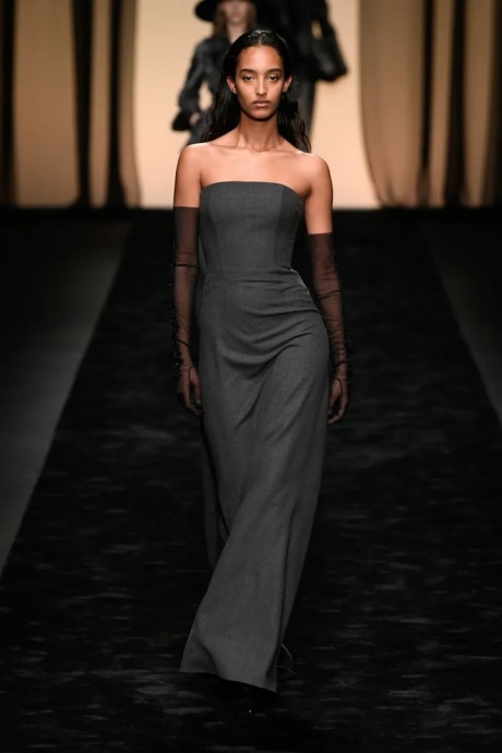Коллекция Alberta Ferretti Ready-To-Wear Осень-Зима 2023 Коллекция Alberta Ferretti Ready-To-Wear Осень-Зима 2023