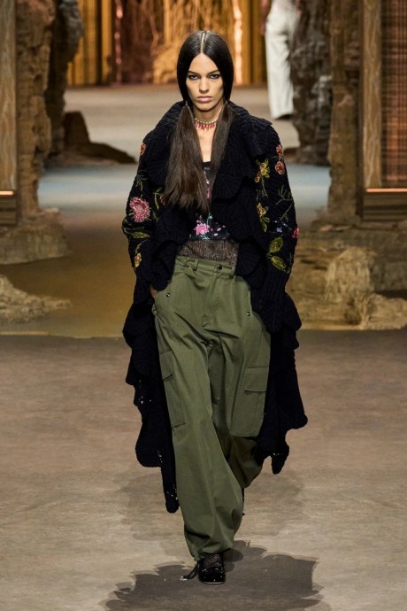 Коллекция Christian Dior Ready-To-Wear Весна-Лето 2023 Коллекция Christian Dior Ready-To-Wear Весна-Лето 2023