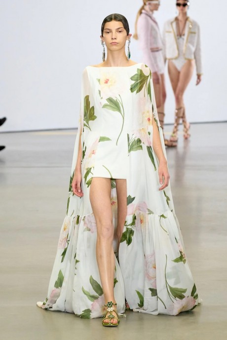 Коллекция Giambattista Valli Ready-To-Wear Весна-Лето 2023