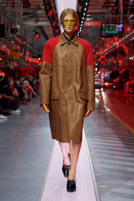 Коллекция Ferrari Ready-To-Wear Весна-Лето 2022