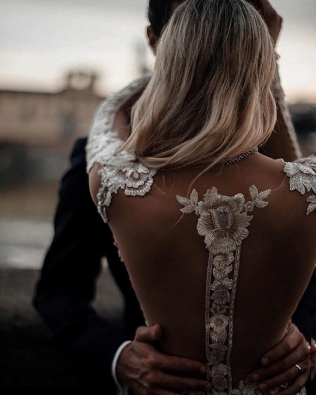 Потрясающие детали в платьях Galia Lahav