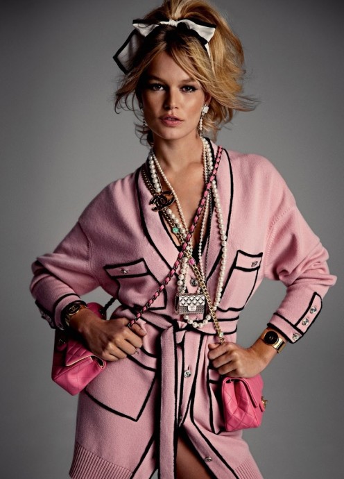 Анна Эверс (Anna Ewers) в фотосессии для журнала Vogue Paris Анна Эверс (Anna Ewers) в фотосессии для журнала Vogue Paris