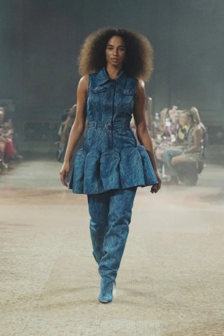 Коллекция Area Ready-To-Wear Осень-Зима 2023