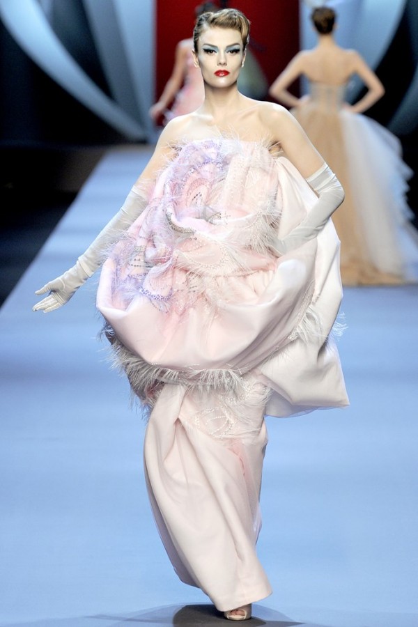 Модели коллекции Christian Dior! Модели коллекции Christian Dior!