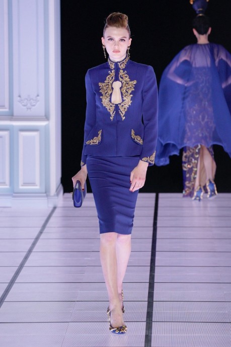Коллекция Moschino Ready-To-Wear Осень-Зима 2022/2023 Коллекция Moschino Ready-To-Wear Осень-Зима 2022/2023