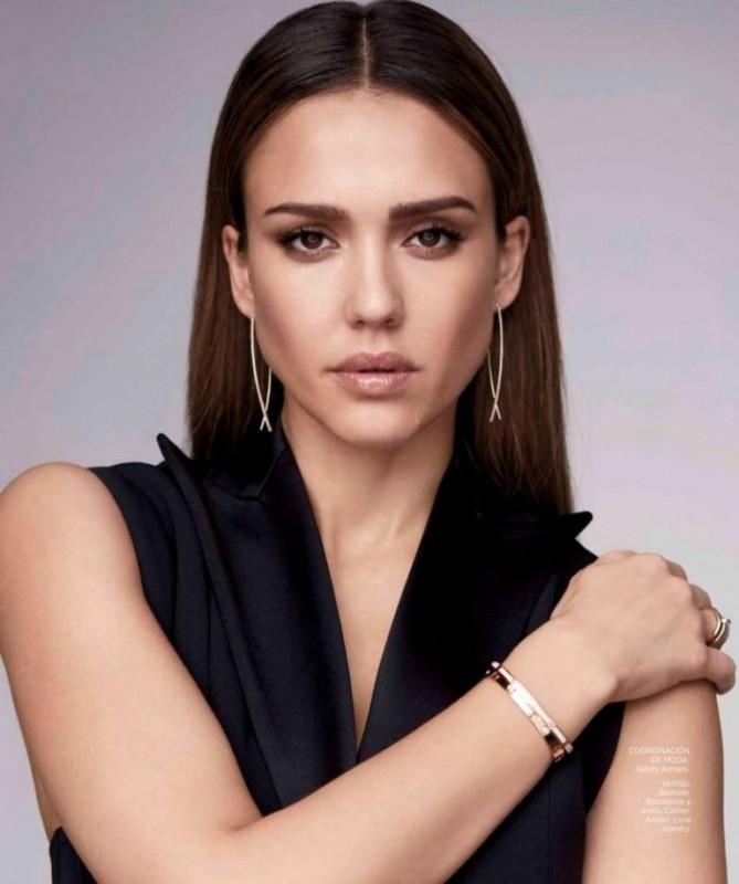 Jessica Alba for Harper’s Bazaar Mexico by Adam Franzino