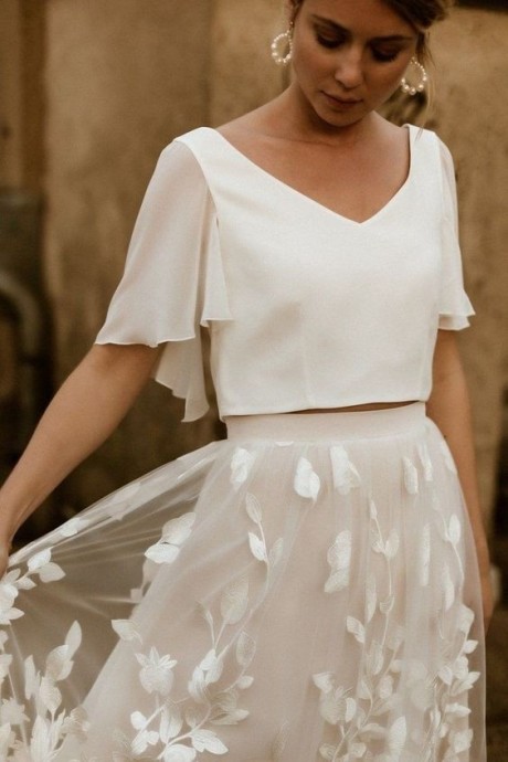 Очаровательные белые платья