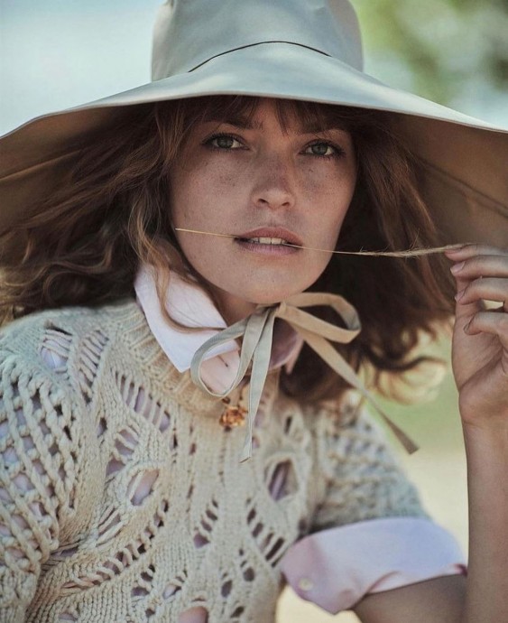 Аризона Мьюз (Arizona Muse) в фотосессии для журнала Elle Spain Аризона Мьюз (Arizona Muse) в фотосессии для журнала Elle Spain