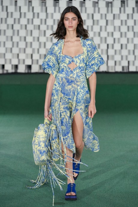Коллекция Stella McCartney Ready-To-Wear Весна-Лето 2022 Коллекция Stella McCartney Ready-To-Wear Весна-Лето 2022