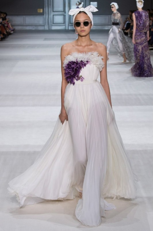 Модели коллекции Giambattista Valli