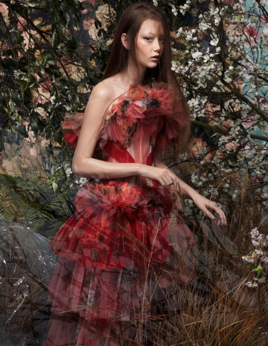 Sara Grace Wallerstedt for Vogue China by Sølve Sundsbø Sara Grace Wallerstedt for Vogue China by Sølve Sundsbø