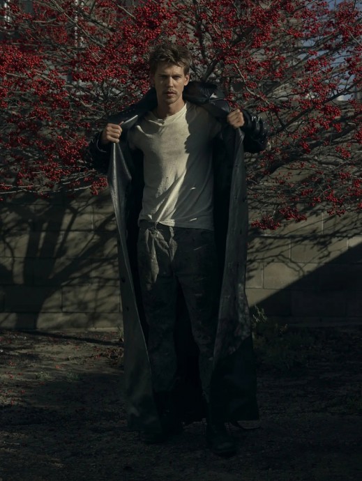 Остин Батлер (Austin Butler) в фотосессии для журнала Esquire US (2024) Остин Батлер (Austin Butler) в фотосессии для журнала Esquire US (2024)