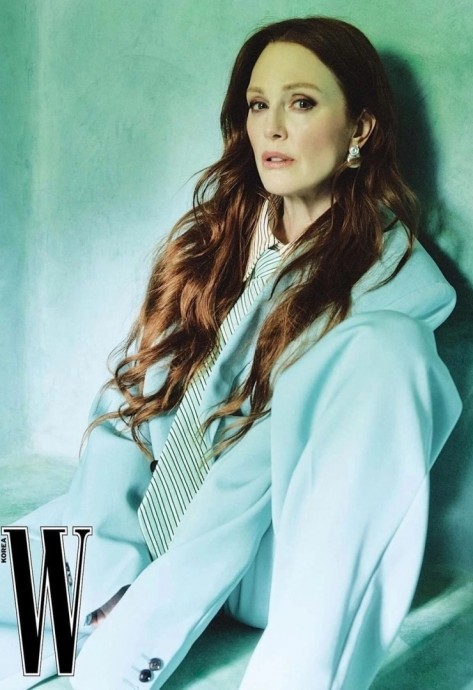Джулианна Мур (Julianne Moore) в фотосессии для W Magazine Korea (2024) Джулианна Мур (Julianne Moore) в фотосессии для W Magazine Korea (2024)