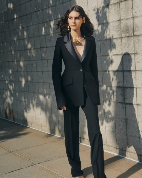 Коллекция Marina Moscone Ready-To-Wear Весна-Лето 2024 Коллекция Marina Moscone Ready-To-Wear Весна-Лето 2024