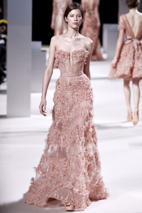 Модели коллекции Elie Saab