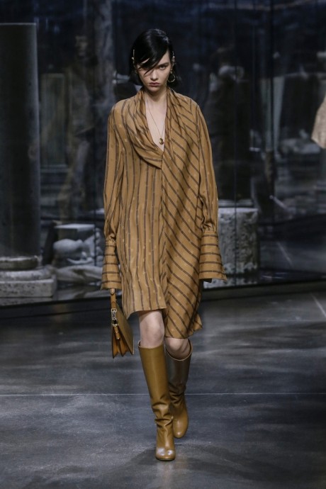 Коллекция Fendi Ready-To-Wear Осень-Зима 2021/2022