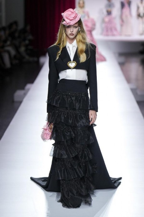 Коллекция Moschino Ready-To-Wear Весна-Лето 2024