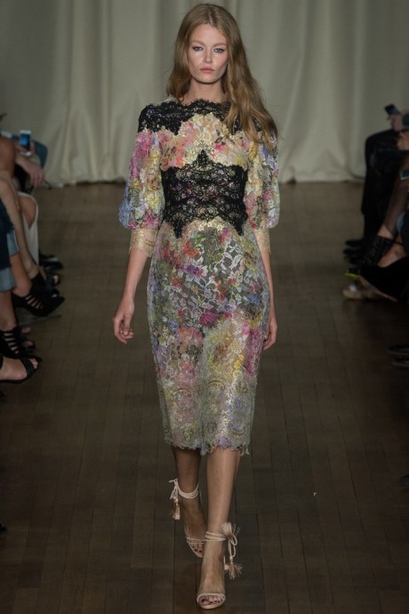 Модели коллекции Marchesa