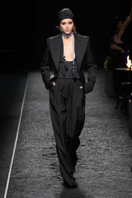 Коллекция Nina Ricci Ready-To-Wear Осень-Зима 2025-2026