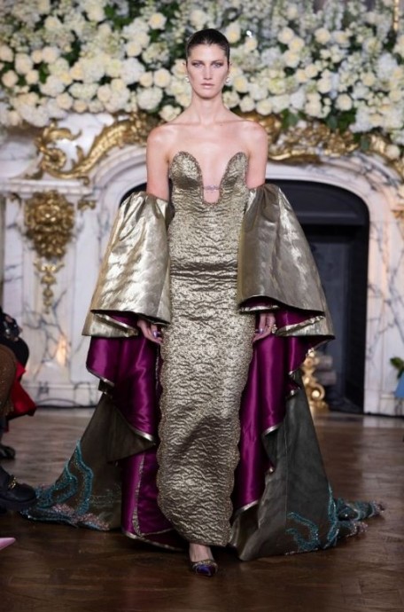 Коллекция Miss Sohee Spring/Summer 2024 Haute Couture Коллекция Miss Sohee Spring/Summer 2024 Haute Couture