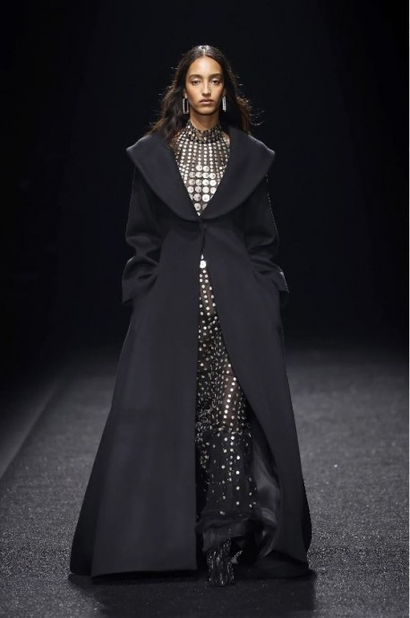 Коллекция Alberta Ferretti Ready-To-Wear Fall/Winter 2024 Milan Коллекция Alberta Ferretti Ready-To-Wear Fall/Winter 2024 Milan