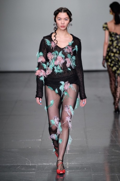 Коллекция Yuhan Wang Ready-To-Wear Осень-Зима 2022/2023 Коллекция Yuhan Wang Ready-To-Wear Осень-Зима 2022/2023