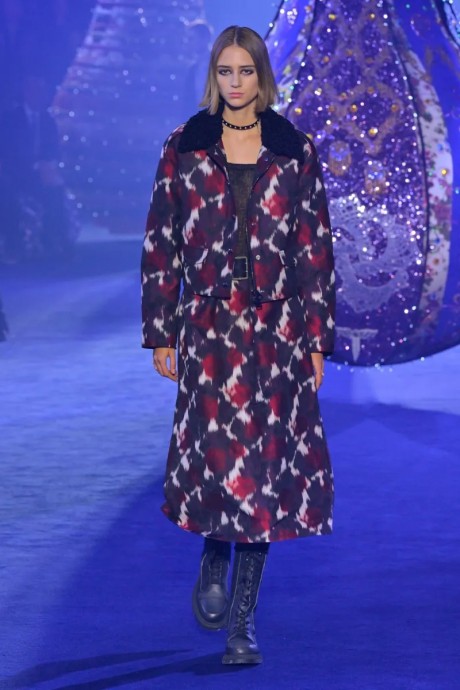 Коллекция Christian Dior Ready-To-Wear Осень-Зима 2023-2024 Коллекция Christian Dior Ready-To-Wear Осень-Зима 2023-2024