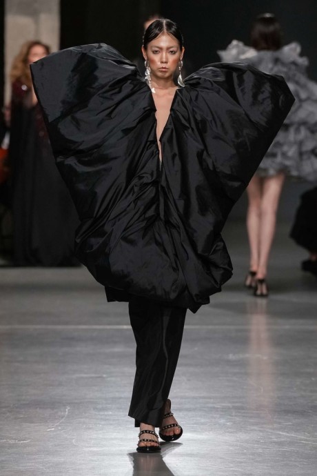 Juana Martin весна/лето 2025 Haute Couture