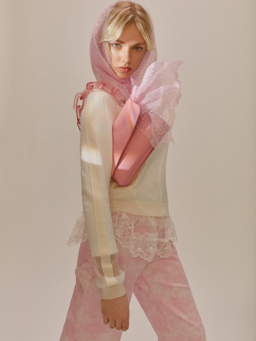 Модель Xara Giulia появилась на страницах Harper’s Bazaar Vietnam Модель Xara Giulia появилась на страницах Harper’s Bazaar Vietnam