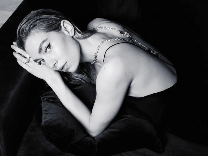 Ванесса Кирби (Vanessa Kirby) в фотосессии для журнала Madame Figaro (2023) Ванесса Кирби (Vanessa Kirby) в фотосессии для журнала Madame Figaro (2023)