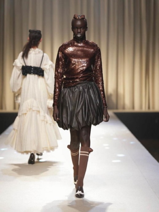 Коллекция Viviano Ready-To-Wear Осень-Зима 2025-2026