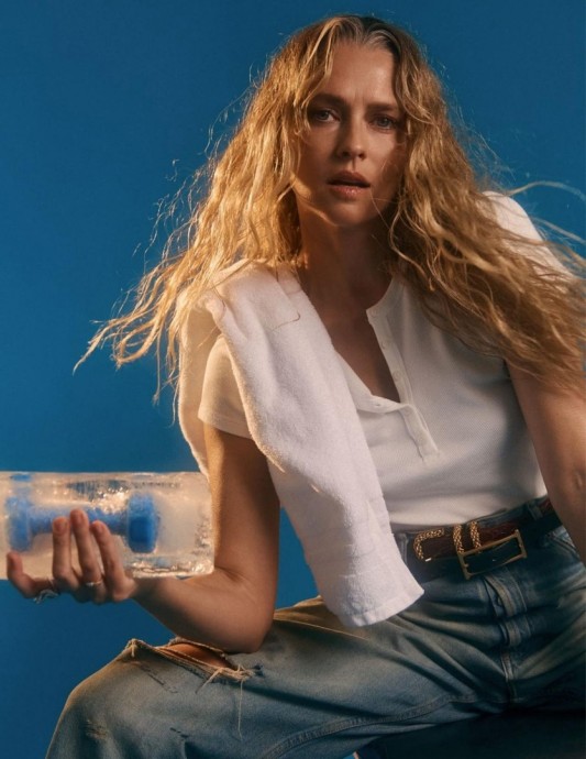 Тереза Палмер (Teresa Palmer) в фотосессии для журнала Schön (2024)