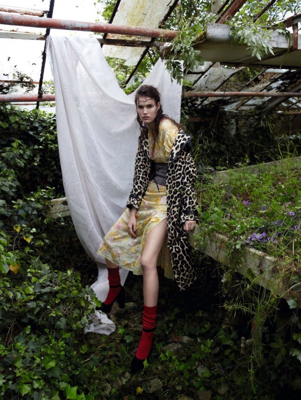 Vanessa Moody for Vogue China by Camilla Akrans Vanessa Moody for Vogue China by Camilla Akrans