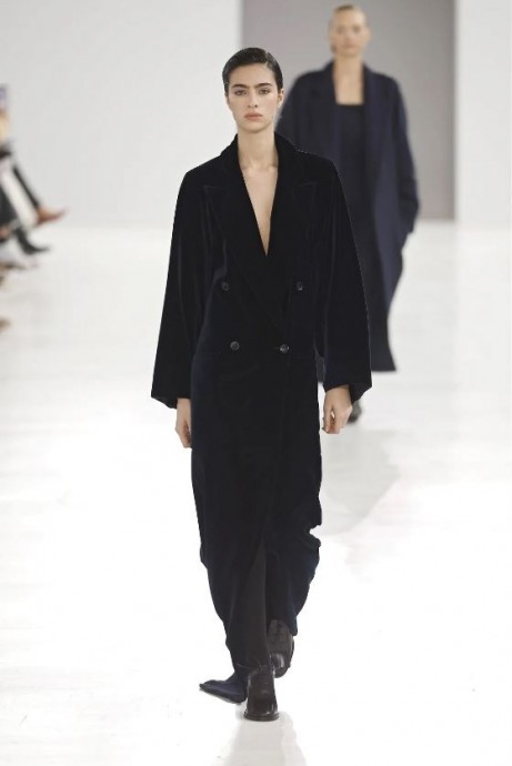 Коллекция Max Mara Ready-To-Wear Fall/Winter 2024 Milan