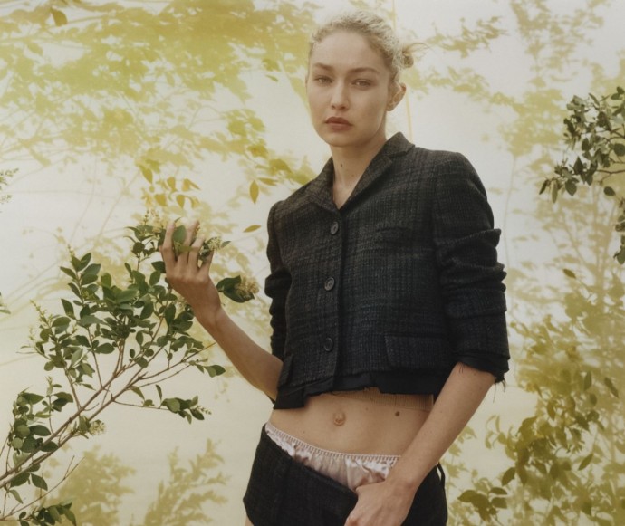 Джиджи Хадид (Gigi Hadid) в фотосессии для журнала Vogue US (2022) Джиджи Хадид (Gigi Hadid) в фотосессии для журнала Vogue US (2022)