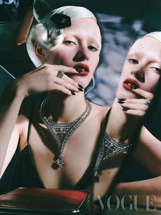 Кампейн Louis Vuitton «Пробужденные руки, пробужденные умы» High Jewelry в Vogue Кампейн Louis Vuitton «Пробужденные руки, пробужденные умы» High Jewelry в Vogue