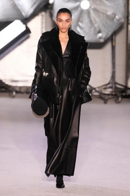 Коллекция Brandon Maxwell Ready-To-Wear Осень-Зима 2023 Коллекция Brandon Maxwell Ready-To-Wear Осень-Зима 2023