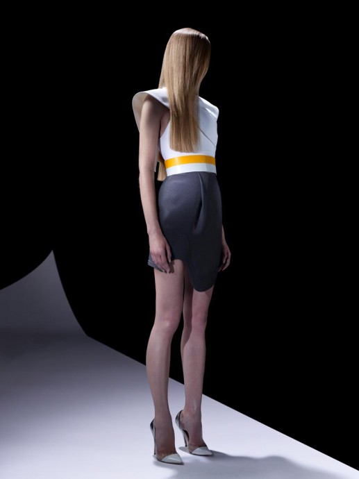 Модели коллекции Mugler’s Resort