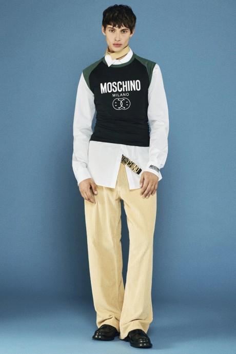 Moschino RESORT 2024 MENSWEAR Moschino RESORT 2024 MENSWEAR