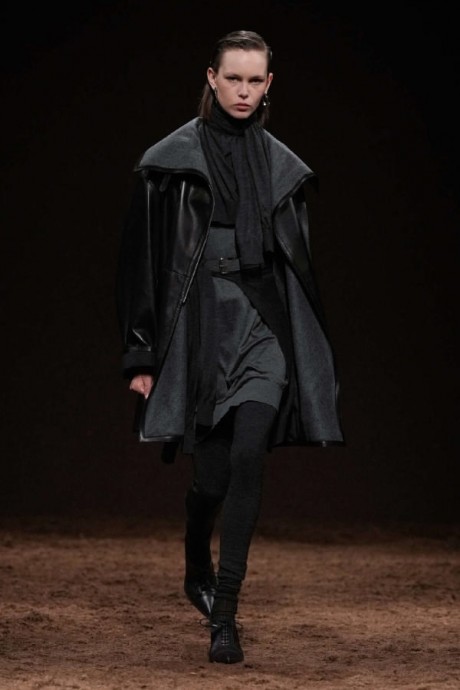 Коллекция Hermès Ready-To-Wear Осень-Зима 2025-2026