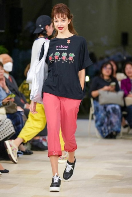 Коллекция Yuki Torii Ready-To-Wear Весна-Лето 2025