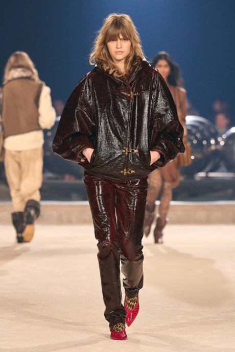 Коллекция Isabel Marant Fall 2024 Ready-to-Wear