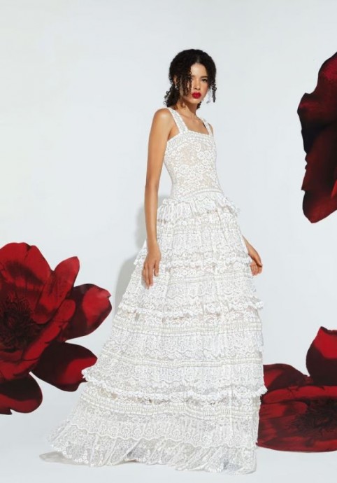 Alice + Olivia By Stacey Bendet Весна/Лето 2025 Нью-Йорк Alice + Olivia By Stacey Bendet Весна/Лето 2025 Нью-Йорк