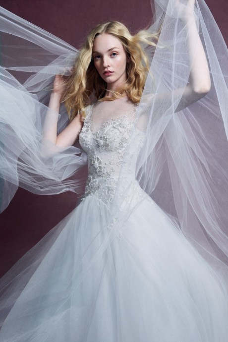 Модели коллекции Marchesa Bridal