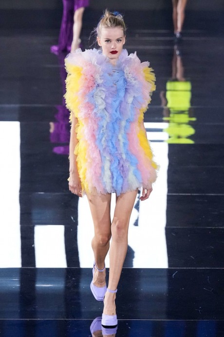 Коллекция L'Oréal Paris Ready-To-Wear Весна-Лето 2024 Коллекция L'Oréal Paris Ready-To-Wear Весна-Лето 2024