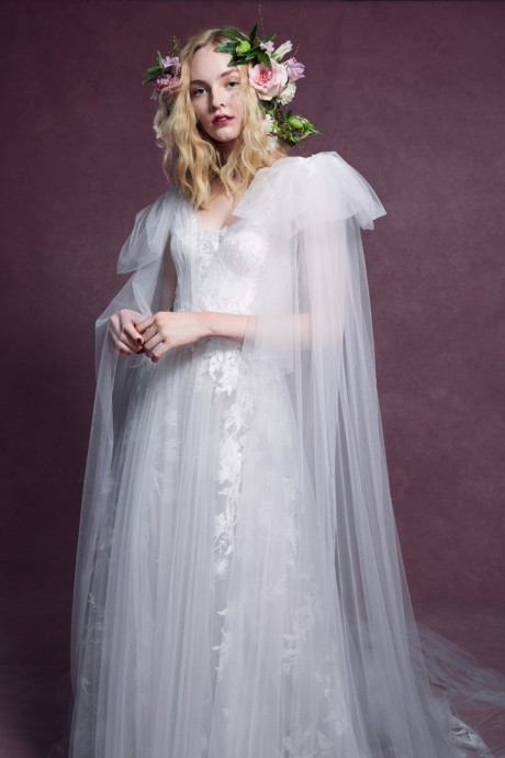 Модели коллекции Marchesa Bridal