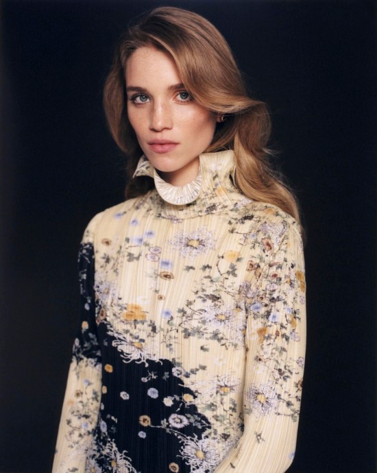 Rebecca Leigh Longendyke for Vogue UK by Zoe Ghertner Rebecca Leigh Longendyke for Vogue UK by Zoe Ghertner
