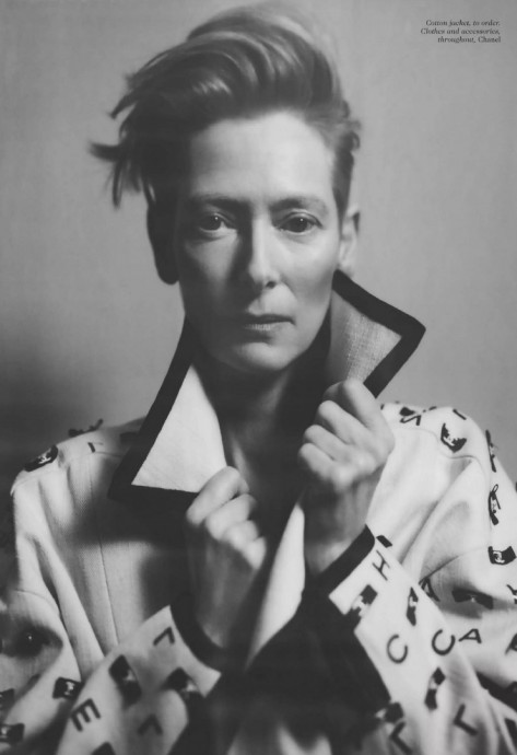 Тильда Суинтон (Tilda Swinton) в фотосессии для журнала Vogue UK