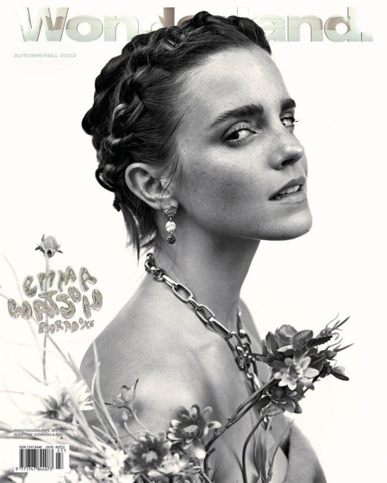 Эмма Уотсон (Emma Watson) в фотосессии для Wonderland Magazine (2022)