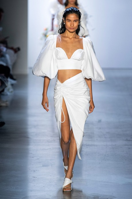 Модели коллекции Prabal Gurung